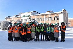 Школьники познакомились с производством на Селенгинском ЦКК